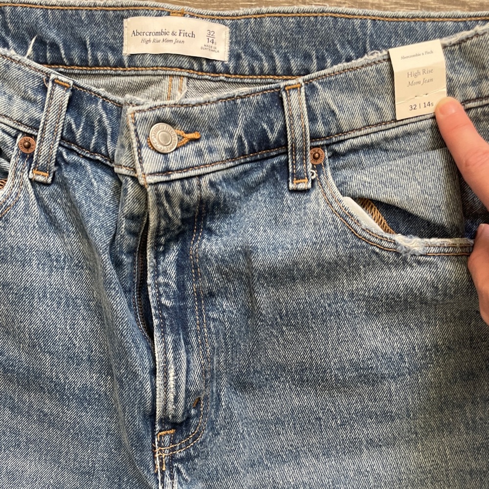 Abercrombie & Fitch High Rise Jeans - Blue